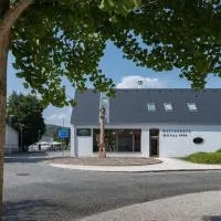 Hotel Panská Zahrada, hotel di Dobřichovice
