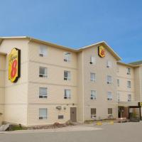 Super 8 by Wyndham Yellowknife, hotel cerca de Aeropuerto de Yellowknife - YZF, Yellowknife