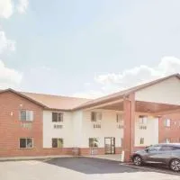 Super 8 by Wyndham Monmouth IL, hotel a Monmouth