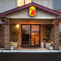 Super 8 by Wyndham Greenville、グリーンビルにあるPitt-Greenville Airport - PGVの周辺ホテル