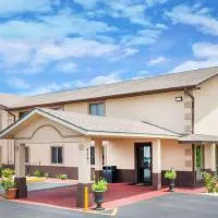 Super 8 by Wyndham Warrensburg, Hotel in Warrensburg