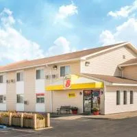 Super 8 by Wyndham Moberly MO, hotel u gradu Moberly