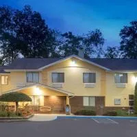 Super 8 by Wyndham Radford VA, hotel u gradu 'Radford'