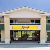Super 8 by Wyndham White River Junction, hotel em White River Junction