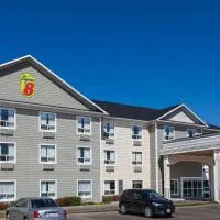 Super 8 by Wyndham Midland, hotel u gradu Midland