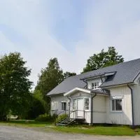 Luntinmäen omakotitalo, hotel a Keskikylä