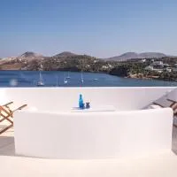 Sunrise Bay, готель у місті Panteli