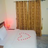 Pentagon Hotel and Suites, hotel u gradu Umueme