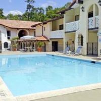 La Casa Inn and Suites, hotel in Tallahassee