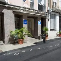 Hostal Solimar, khách sạn ở Badalona