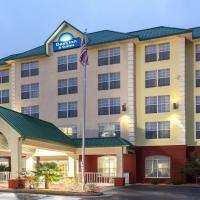 Days Inn & Suites by Wyndham Tucker/Northlake