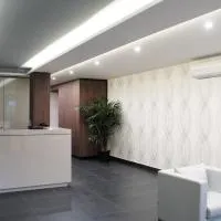 Hotel Leopardi، فندق في بوميليانو داركو