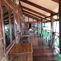 Somphamit Guesthouse, Hotel in Ban Khon