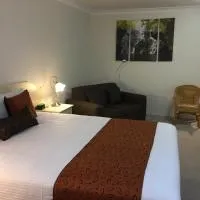Tuckerbox Motor Inn, hotel di Gundagai