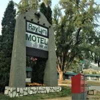 Ray Lyn Motel, hotel v destinácii Trail
