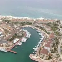 2BR Cap Cana Luxurious Marina Condo, hotel v Punta Cana