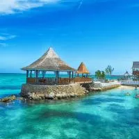 SeaGarden Beach Resort - All Inclusive, hotel near Sangster International Airport - MBJ, Montego Bay