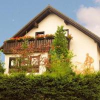 Gemütliche Ferienwohnung im Thüringer Wald, nahe des Rennsteigs - pure Erholung, hotel in Schmiedefeld am Rennsteig