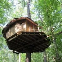 Les cabanes du lac du Der، فندق في جيفاومونت