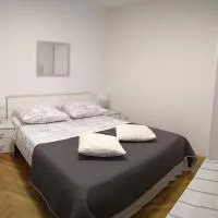 Rooms Ive, hotel u gradu Lozovac