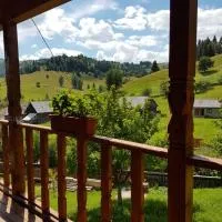 Flower Bell, hotel u gradu Ghimeş-Făget