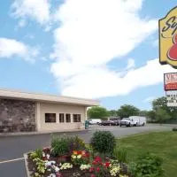 Super 8 by Wyndham Chicago Northlake O'Hare South, хотел в Northlake