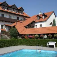 Dalmo, hotell i Sedlec