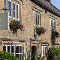 Beaminster में, होटल The Ollerod