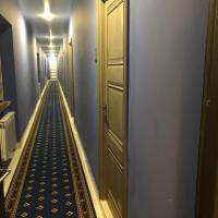 Hotel 6