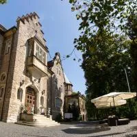 Schlosshotel Villa Westerberge, hotel din Aschersleben