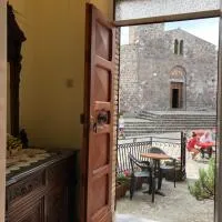 Casa della piazza โรงแรมในราดิโกฟานี