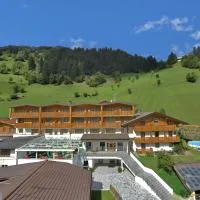 Naturhotel Haller, hotel en Racines
