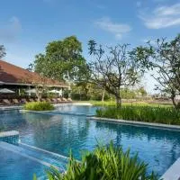 Solina Beach & Nature Resort โรงแรมในCarles