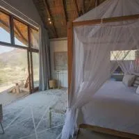 Matlhagame에 위치한 호텔 Nkala Safari Lodge