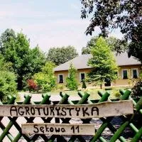 Agroturystyka Pod Modrzewiami: Nowy Tomyśl şehrinde bir otel
