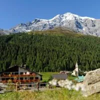 Hotel Sport Robert, hotelli kohteessa Solda