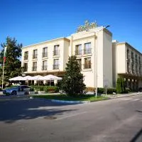 Parish Hotel, hotel Szvilengradban