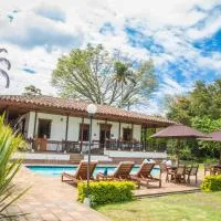 Hotel Delirio Campestre, hotelli kohteessa Montenegro