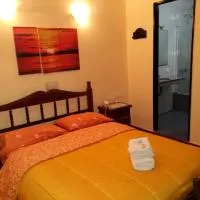 Hotel Paris, khách sạn ở San Martín