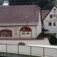 Restaurant & Pension "Bauernhof zum Silberbergwerk", hotel di Limbach - Oberfrohna