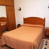 Hotel Los Arcos โรงแรมในEl Alquián