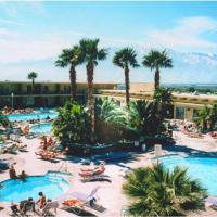 Desert Hot Springs Spa Hotel, hotel v destinaci Desert Hot Springs