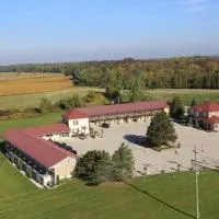 Country Inn Listowel, hotel em Listowel