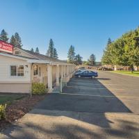 Shasta Pines Motel & Suites, hotel i Burney