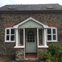 Maesnewydd Cottage