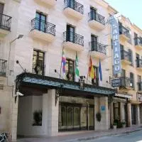 Santiago, hotel sa Linares