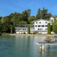 Novalaise Plage: Novalaise şehrinde bir otel