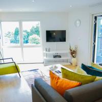 EXECUTIVE 2 BED APARTMENT, hotel em Abbey Wood, Londres
