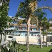 Loft with terrace 24m2, swimming pool and garage, hotel v destinácii Chirivella
