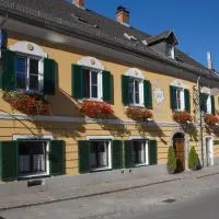 Gasthof zur Sonne, hotel i Übelbach